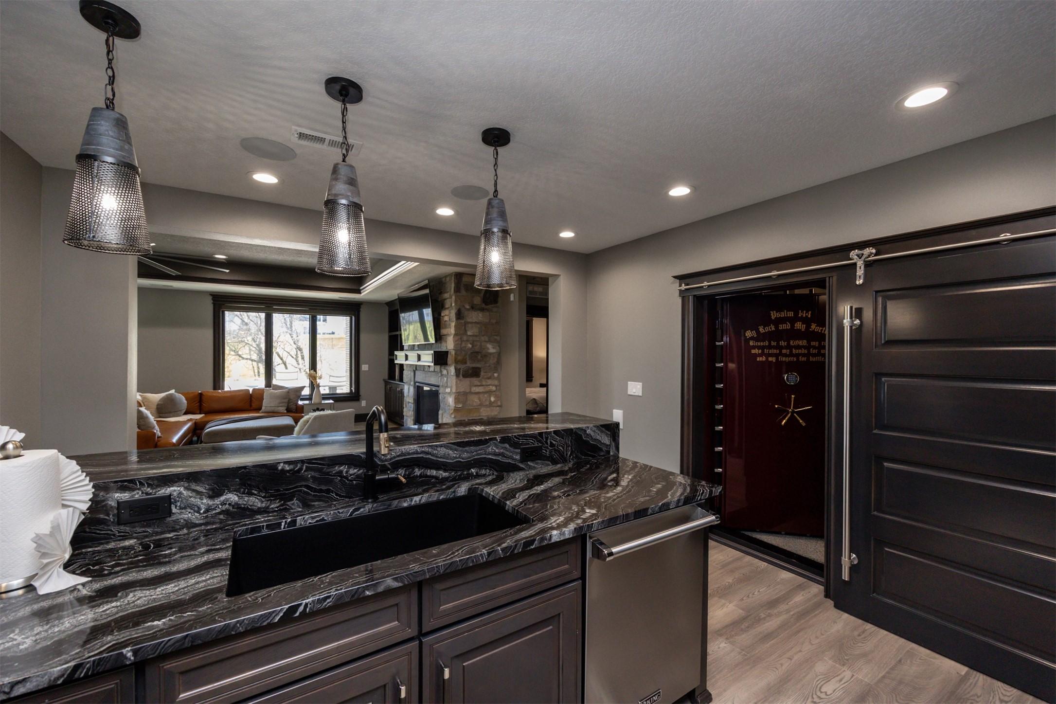 Waukee, Iowa, 50263, United States, 6 Bedrooms Bedrooms, ,7 BathroomsBathrooms,Residential,For Sale,1763333