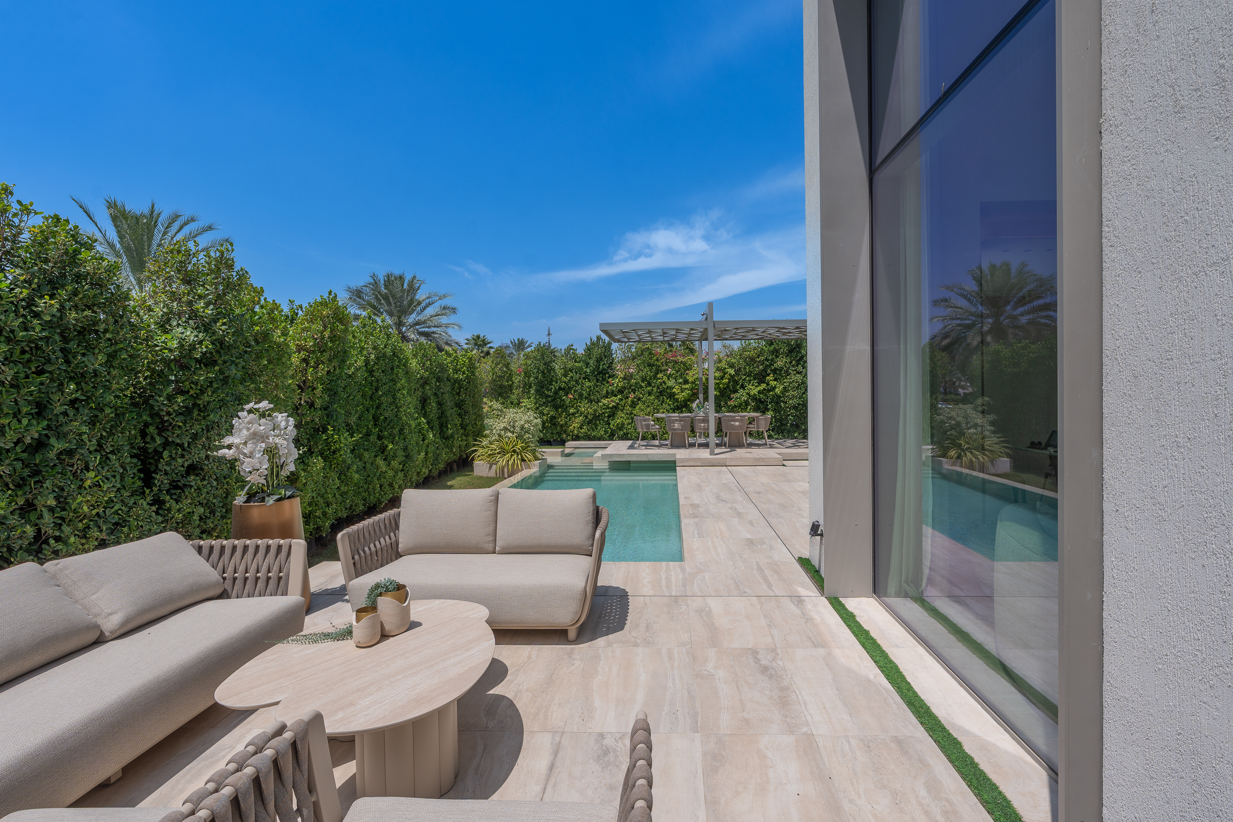  Ready-to-Move Lakefront Villa in Jumeirah Islands - 物件實景