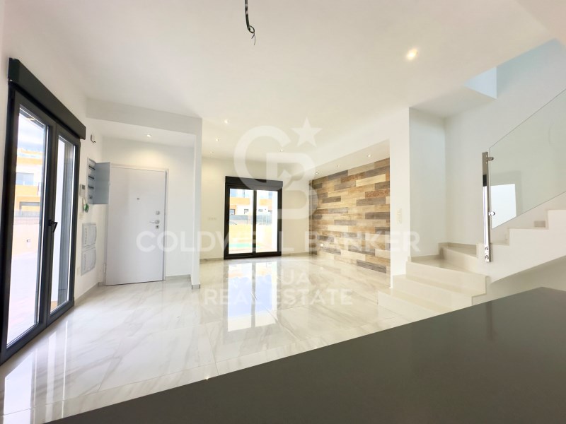 Polop, Comunidad Valenciana, ES, 3 Bedrooms Bedrooms, ,3 BathroomsBathrooms,Residential,For Sale,1846516