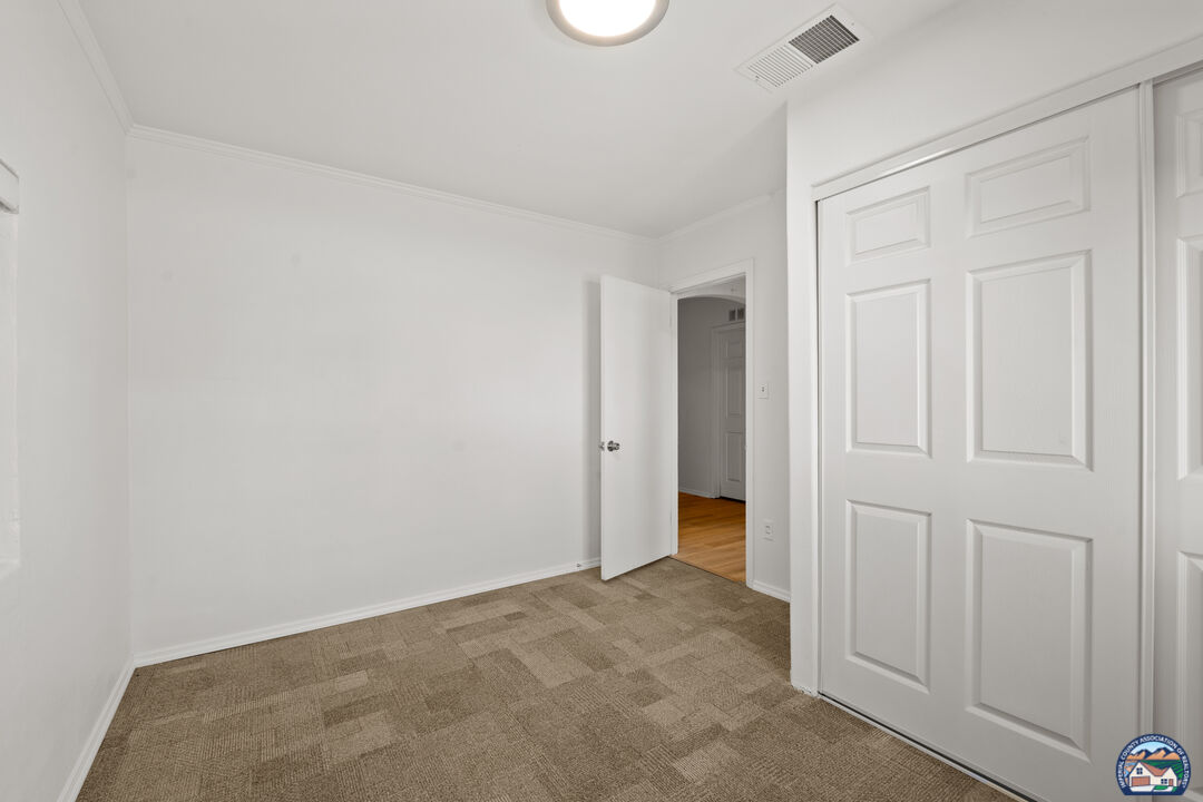 El Centro, California, 92243, United States, 3 Bedrooms Bedrooms, ,2 BathroomsBathrooms,Residential,For Sale,1939319