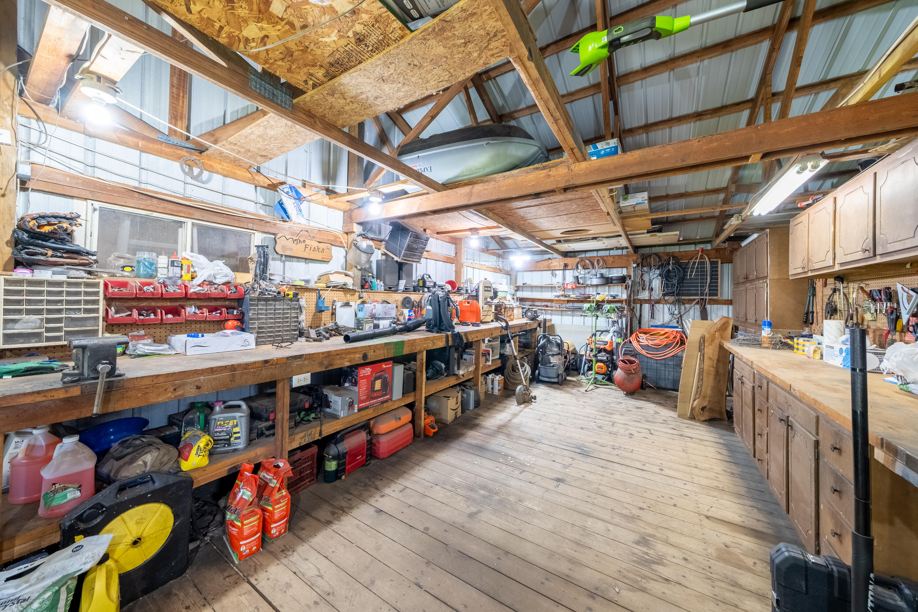 Big Rapids, Michigan, 49307, United States, 3 Bedrooms Bedrooms, ,2 BathroomsBathrooms,Residential,For Sale,1951282