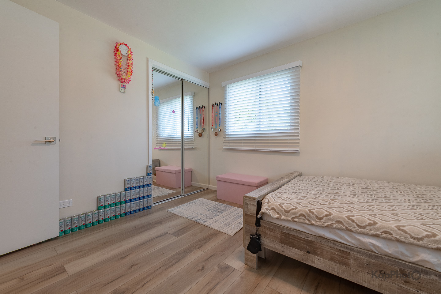 Schaumburg, Illinois, 60193, United States, 4 Bedrooms Bedrooms, ,3 BathroomsBathrooms,Residential,For Sale,1983242