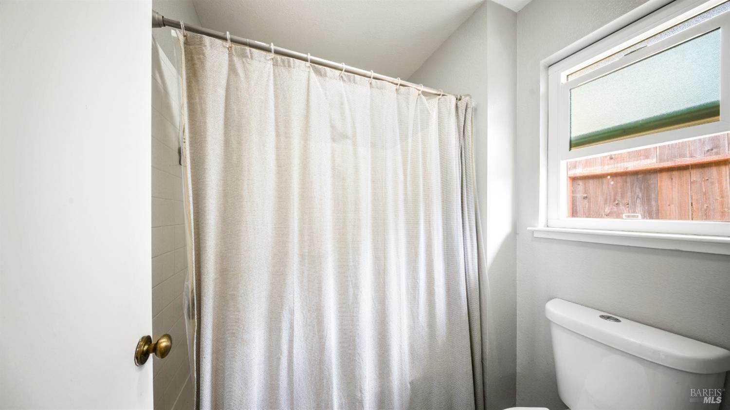 Oakley, California, 94561, United States, 3 Bedrooms Bedrooms, ,2 BathroomsBathrooms,Residential,For Sale,1882790
