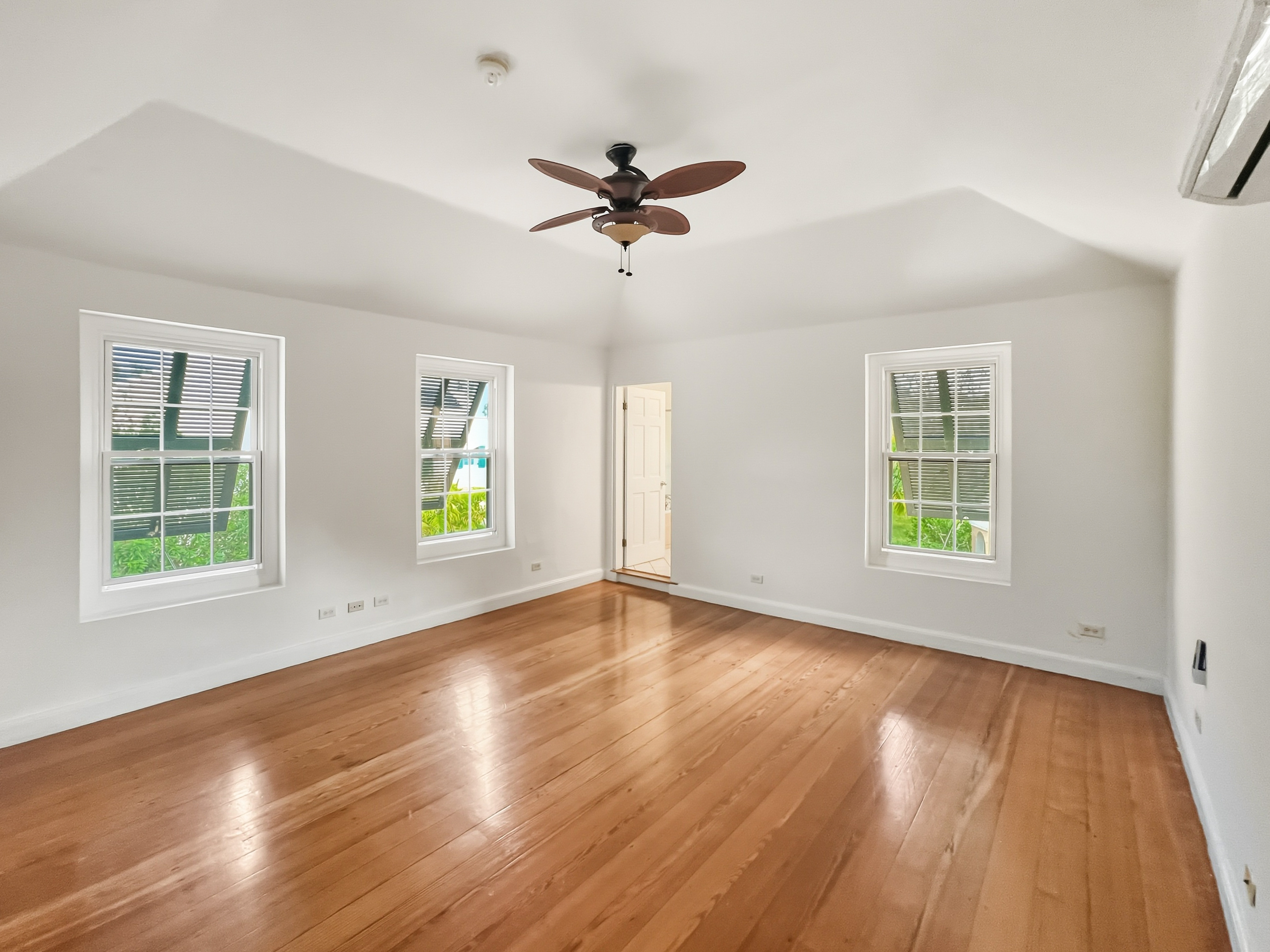 Paget, BM, 5 Bedrooms Bedrooms, ,5 BathroomsBathrooms,Residential,For Sale,1998516