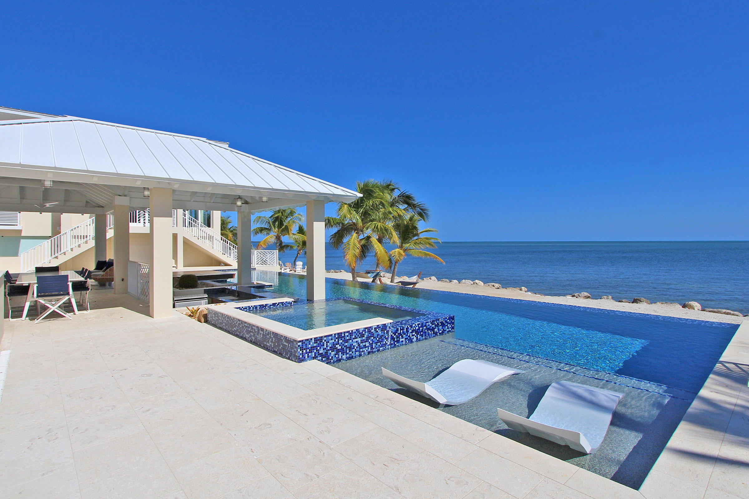 30 Ocean Front Drive, KEY LARGO, Florida, 33037, United States, 4 Bedrooms Bedrooms, ,4 BathroomsBathrooms,Residential,For Sale,30 Ocean Front Drive,1675367