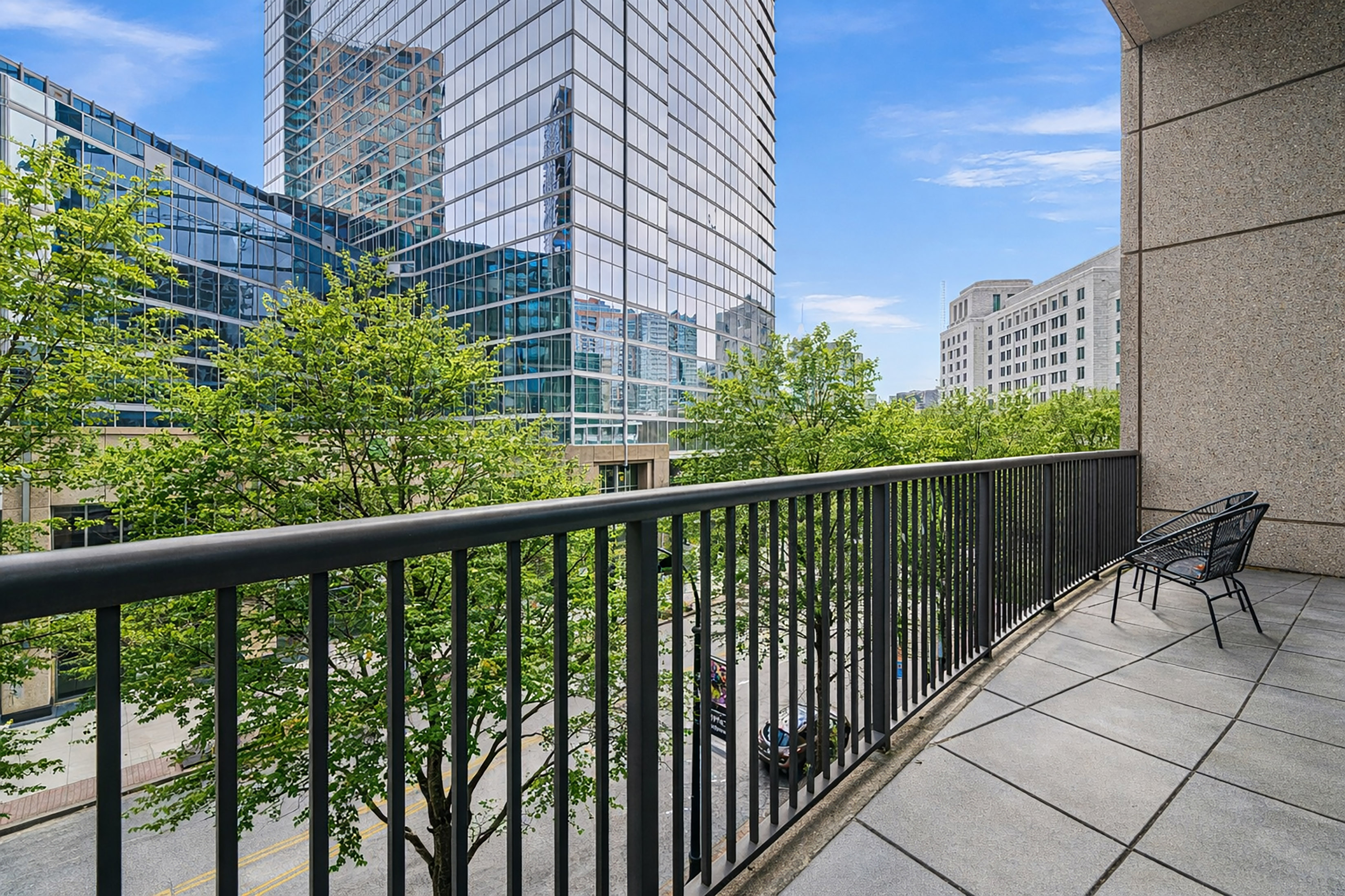  Exceptional Two Bedroom Residence at the Iconic 1010 Midtown - 物件實景