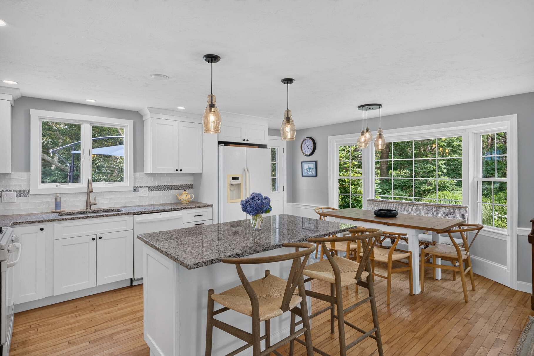  25 Marthas Lane, Harwich, MA, 02645 - 物件實景