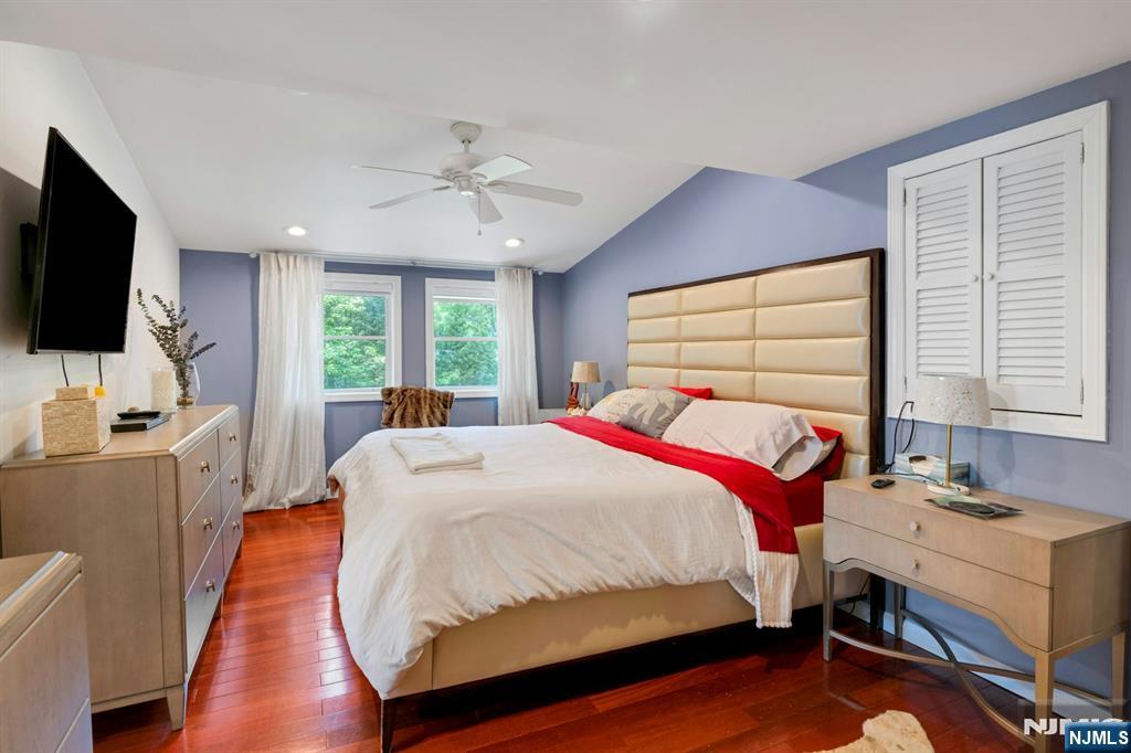 West Orange, New Jersey, 07052, United States, 6 Bedrooms Bedrooms, ,4 BathroomsBathrooms,Residential,For Sale,1826620