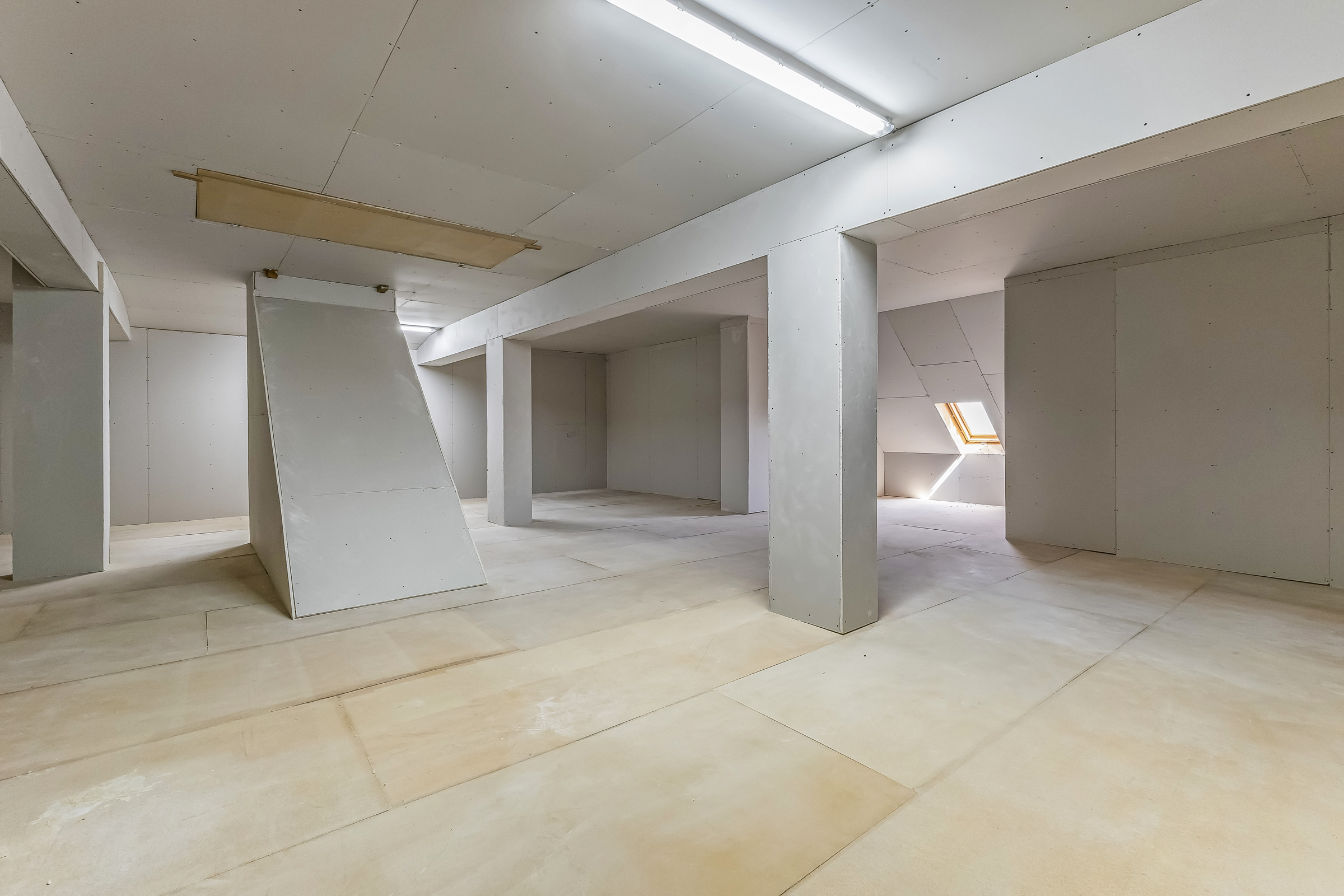 A substantial Oxfordshire farmhouse with over 9,200 sq ft of accommodation and 4 - 物件實景