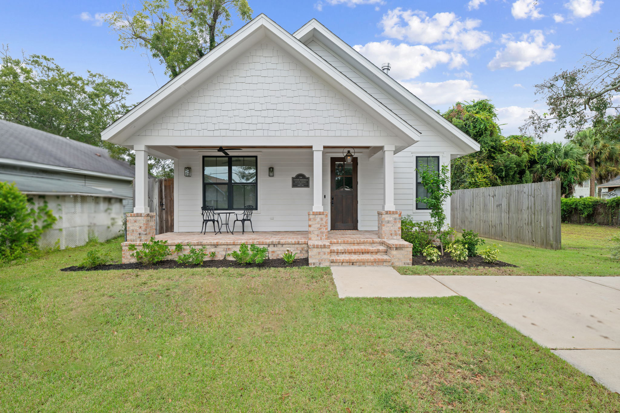 8th Ave, Pensacola, FL 32503
