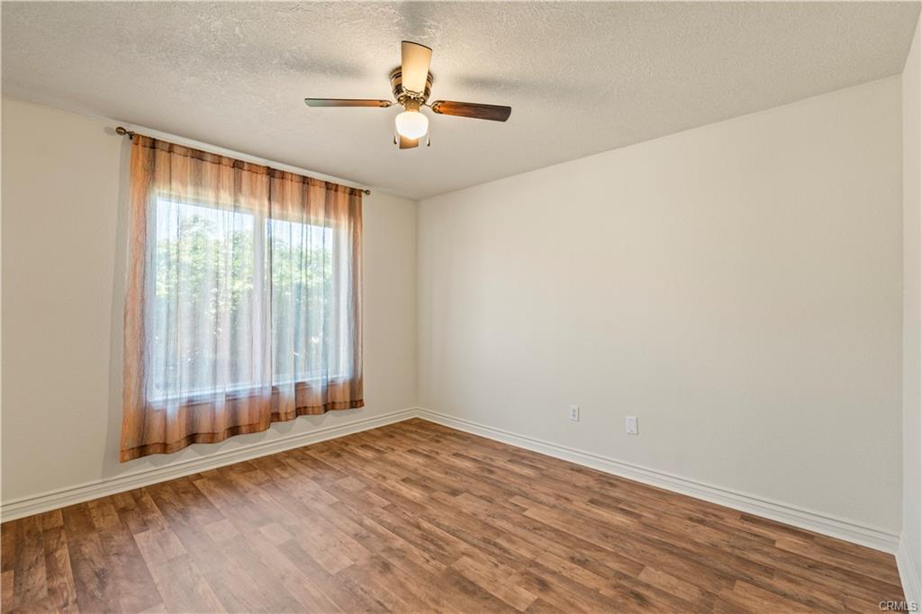 Phelan, California, 92371, United States, 5 Bedrooms Bedrooms, ,3 BathroomsBathrooms,Residential,For Sale,1924056
