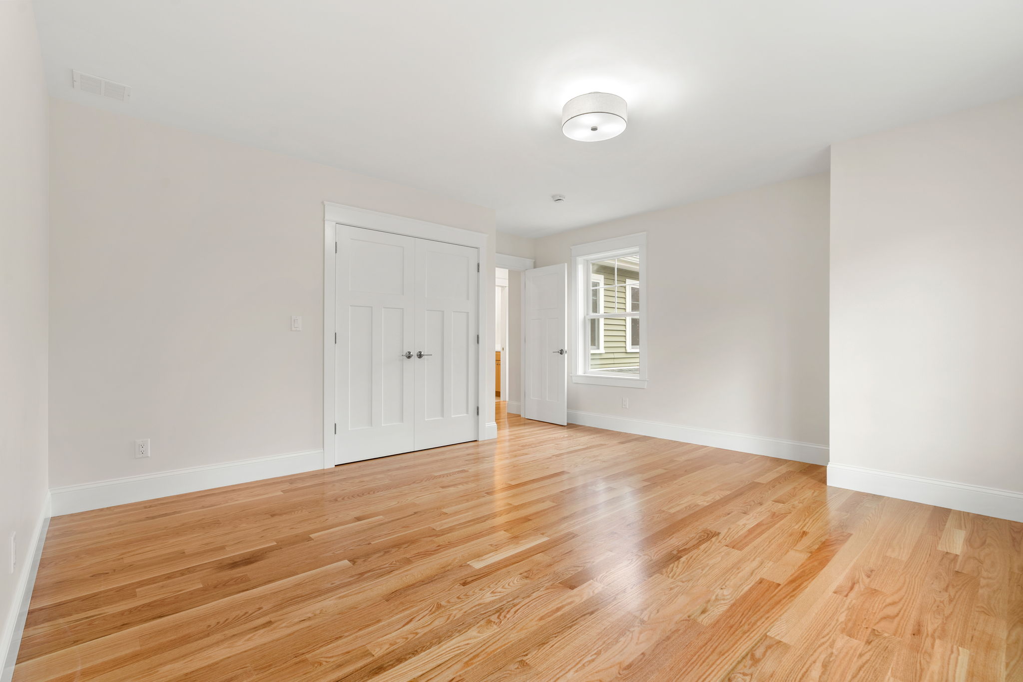  238 E Main St, Georgetown, MA, 01833 - 物件實景