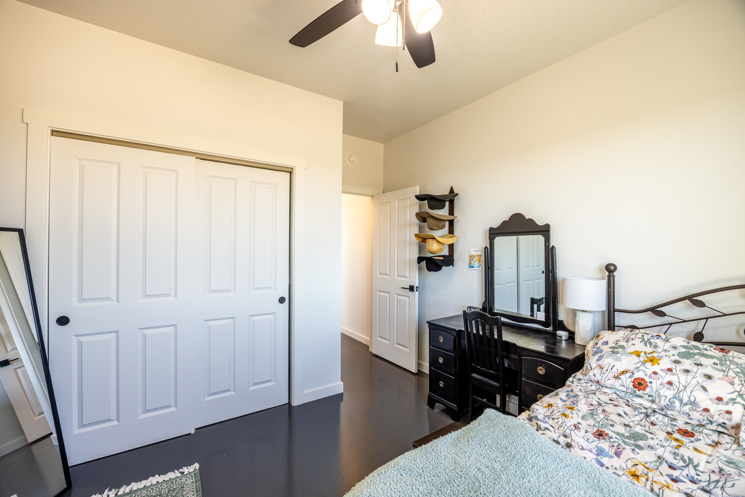 Sheridan, Wyoming, 82801, United States, 3 Bedrooms Bedrooms, ,2 BathroomsBathrooms,Residential,For Sale,1983795