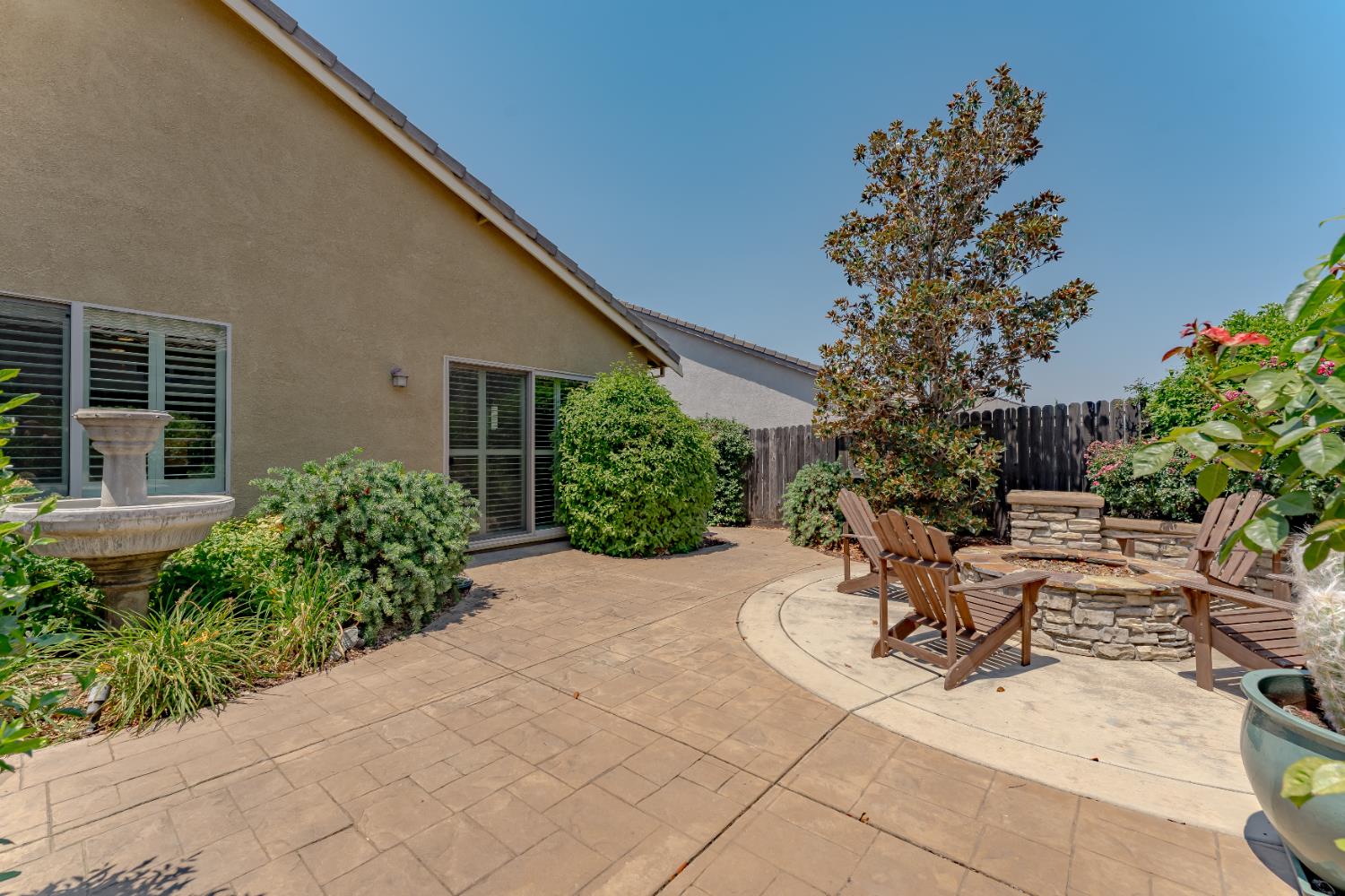 El Dorado Hills, California, 95762, United States, 3 Bedrooms Bedrooms, ,3 BathroomsBathrooms,Residential,For Sale,1932064