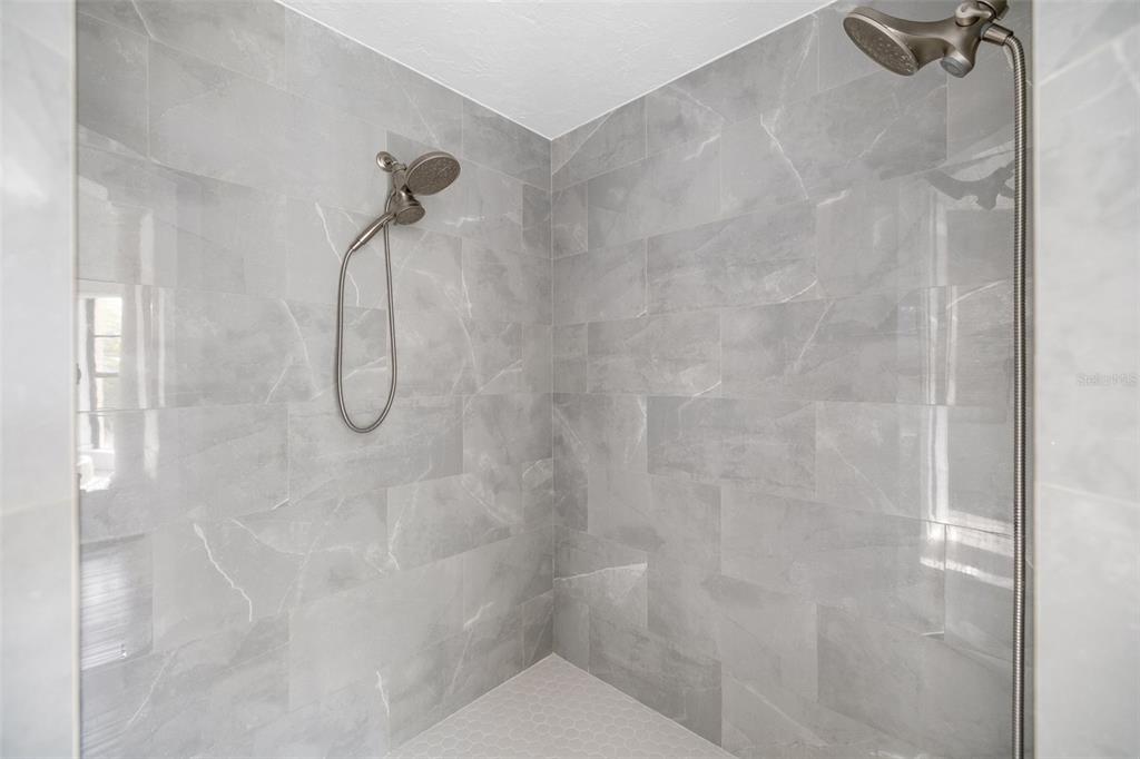 Lakewood Ranch, Florida, 34202, United States, 5 Bedrooms Bedrooms, ,4 BathroomsBathrooms,Residential,For Sale,1992150