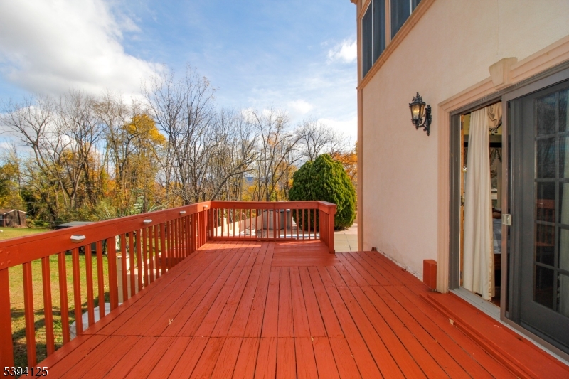 Vernon Twp., New Jersey, 07461-4534, United States, 5 Bedrooms Bedrooms, ,3 BathroomsBathrooms,Residential,For Sale,1977307