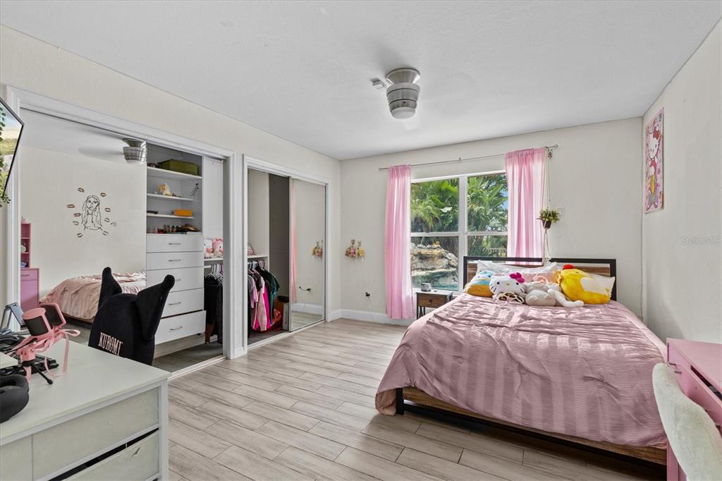 Tarpon Springs, Florida, 34689, United States, 5 Bedrooms Bedrooms, ,4 BathroomsBathrooms,Residential,For Sale,1901720