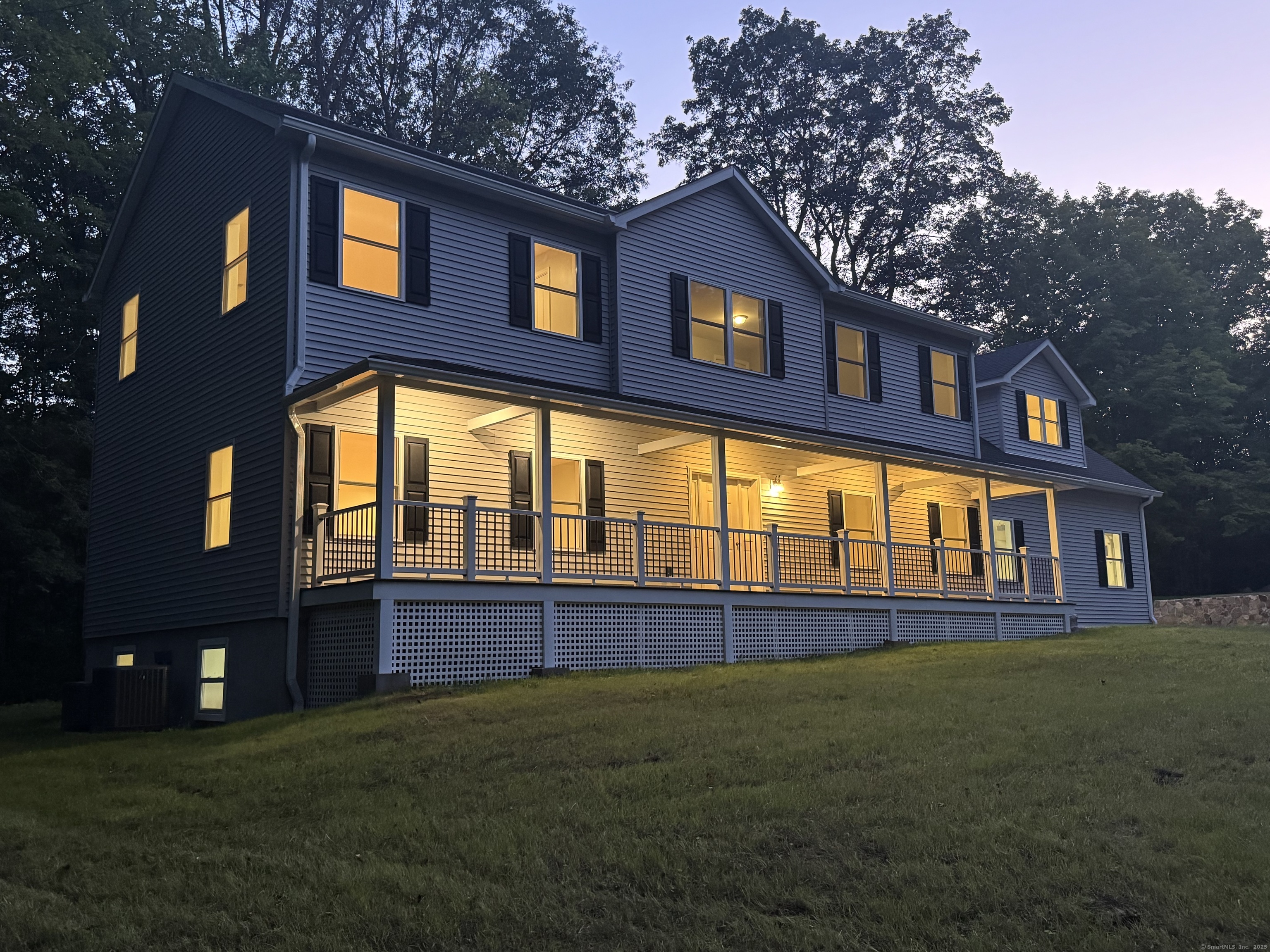 Newtown, Connecticut, 06482, United States, 4 Bedrooms Bedrooms, ,4 BathroomsBathrooms,Residential,For Sale,1917666