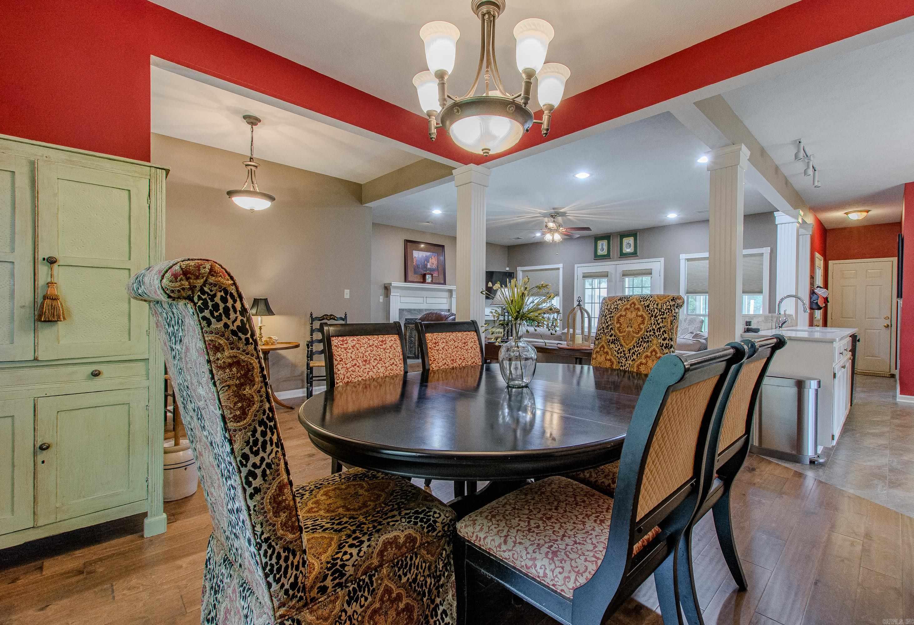 Benton, Arkansas, 72019, United States, 4 Bedrooms Bedrooms, ,4 BathroomsBathrooms,Residential,For Sale,1932840