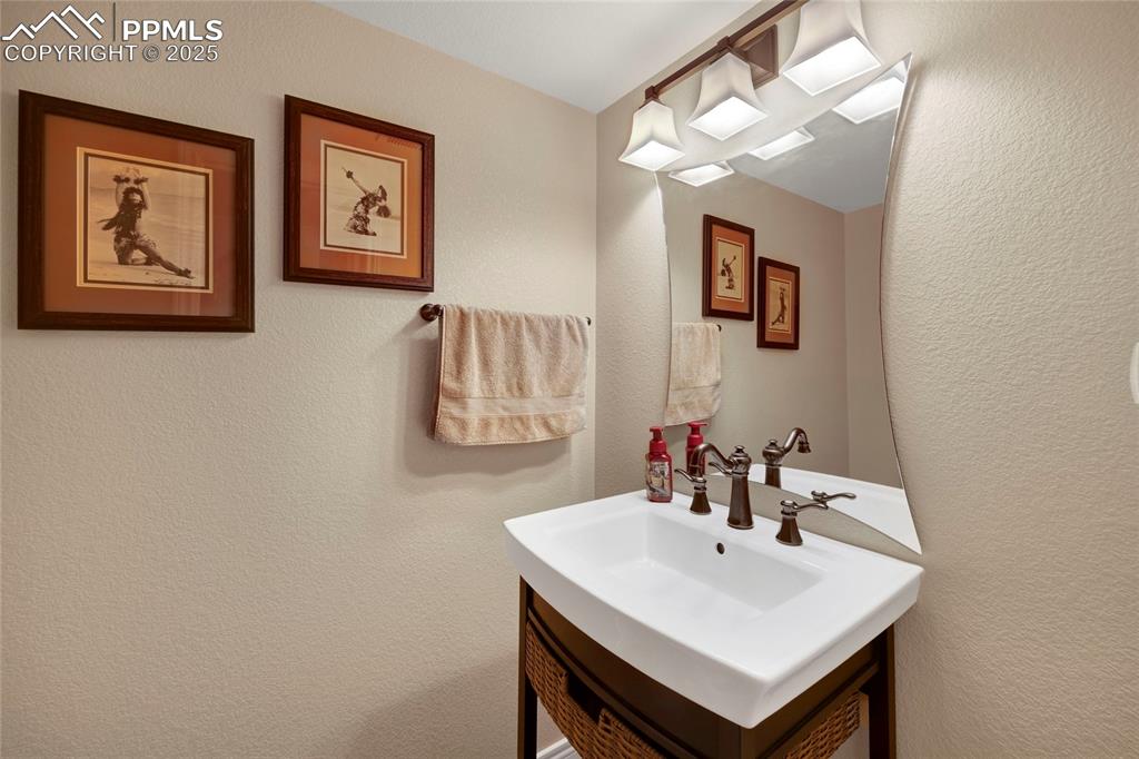 Colorado Springs, Colorado, 80921, United States, 5 Bedrooms Bedrooms, ,5 BathroomsBathrooms,Residential,For Sale,1777346