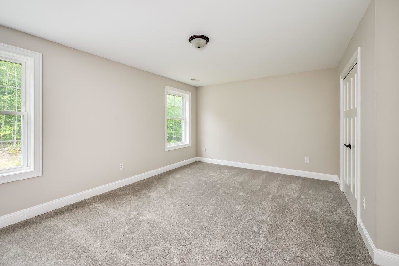 Weare, New Hampshire, 03281, United States, 4 Bedrooms Bedrooms, ,4 BathroomsBathrooms,Residential,For Sale,1908360