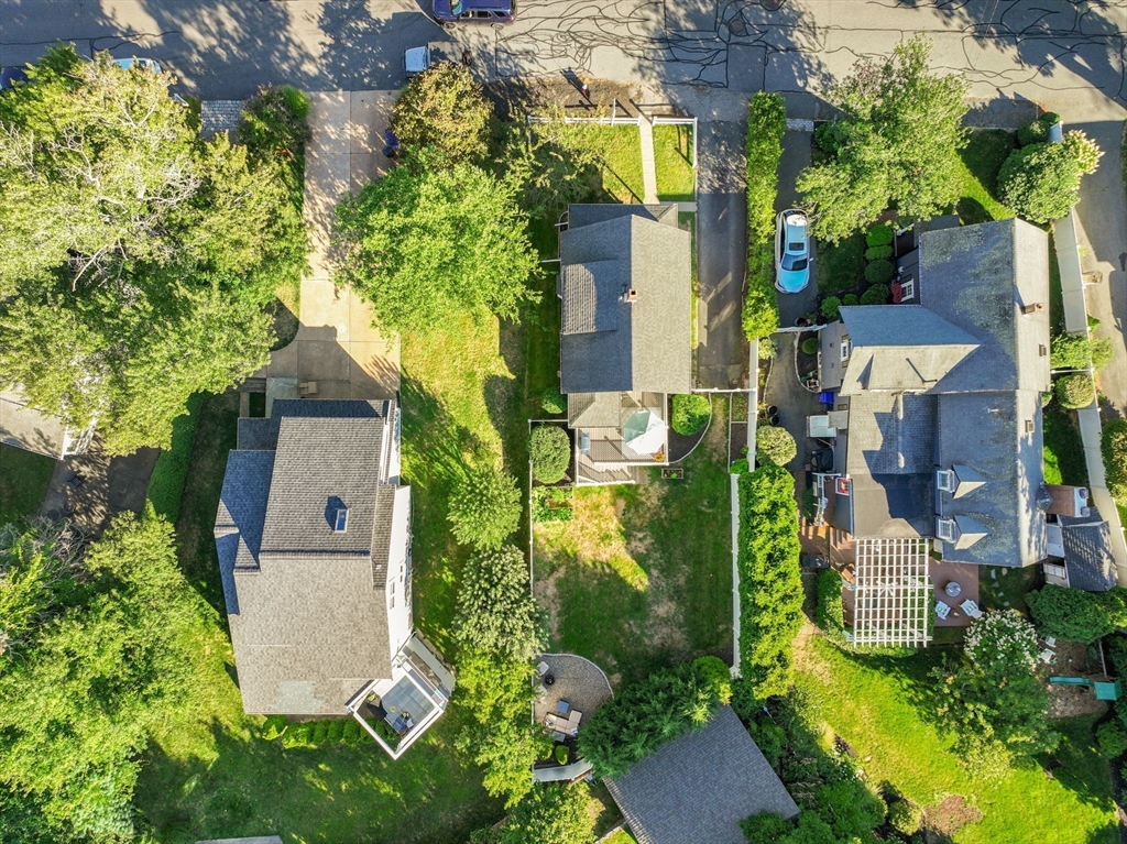 Milton, Massachusetts, 02186, United States, 3 Bedrooms Bedrooms, ,1 BathroomBathrooms,Residential,For Sale,1939202