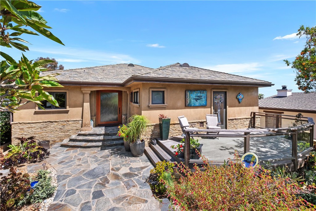 Laguna Beach, California, 92651, United States, 3 Bedrooms Bedrooms, ,4 BathroomsBathrooms,Residential,For Sale,1838751