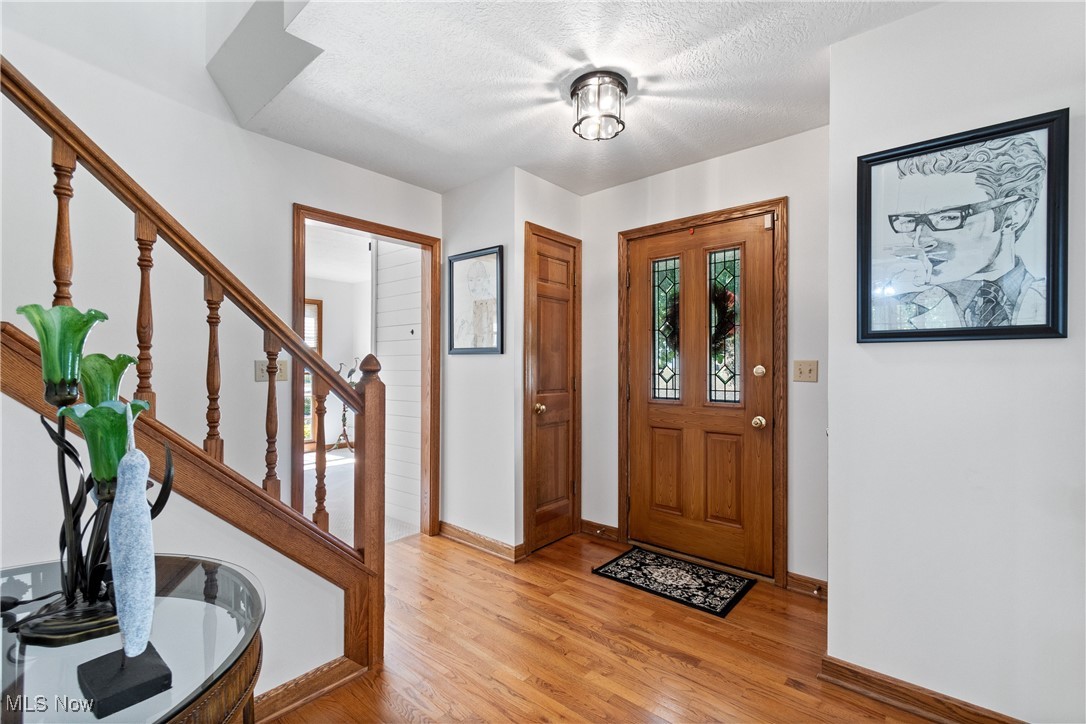Uniontown, Ohio, 44685, United States, 5 Bedrooms Bedrooms, ,4 BathroomsBathrooms,Residential,For Sale,1947066