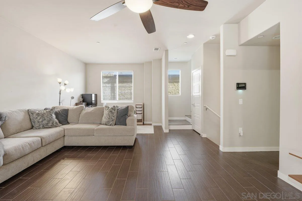 San Diego, California, 92120, United States, 3 Bedrooms Bedrooms, ,3 BathroomsBathrooms,Residential,For Sale,1997272