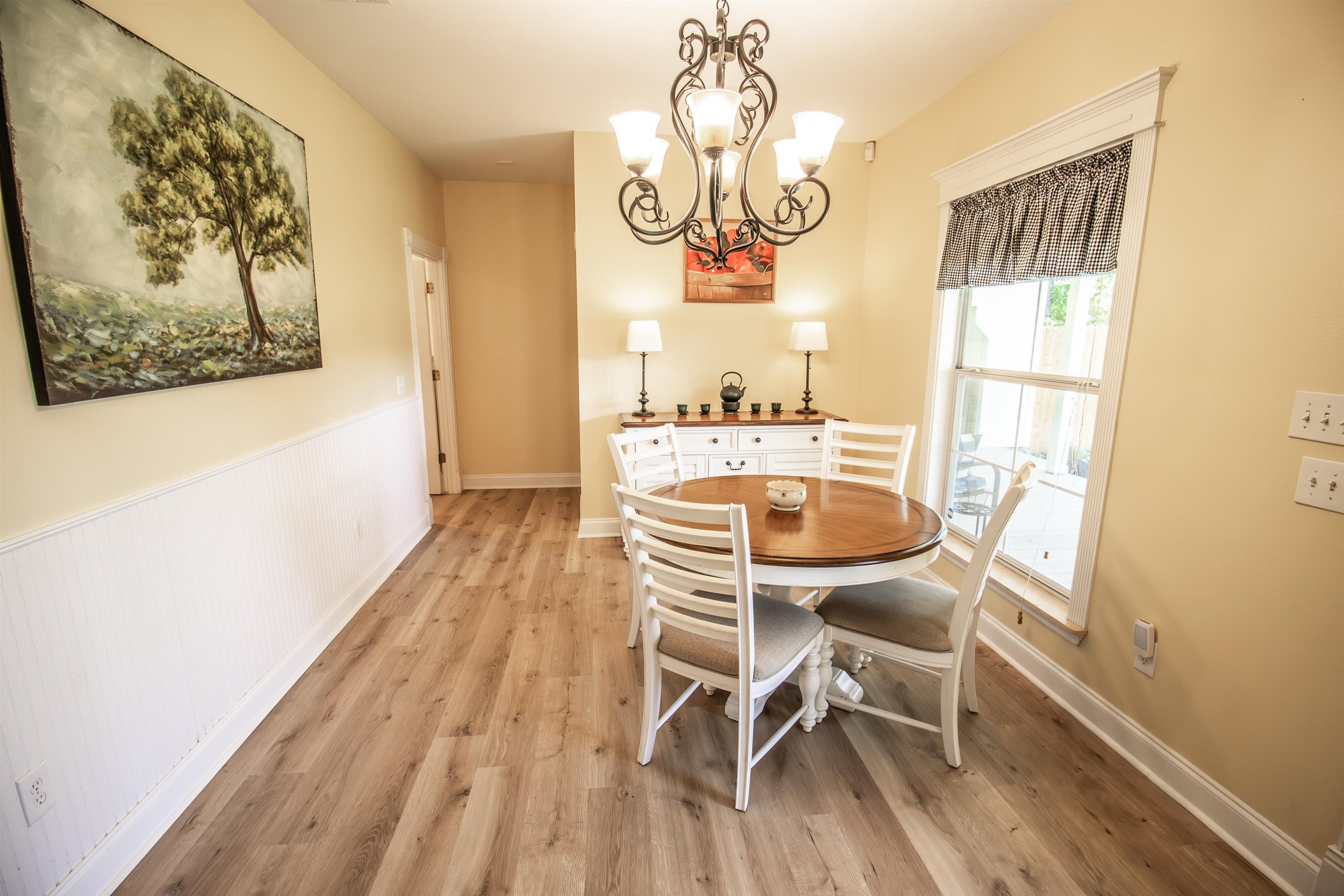 De Berry, Texas, 75639, United States, 4 Bedrooms Bedrooms, ,3 BathroomsBathrooms,Residential,For Sale,1980783