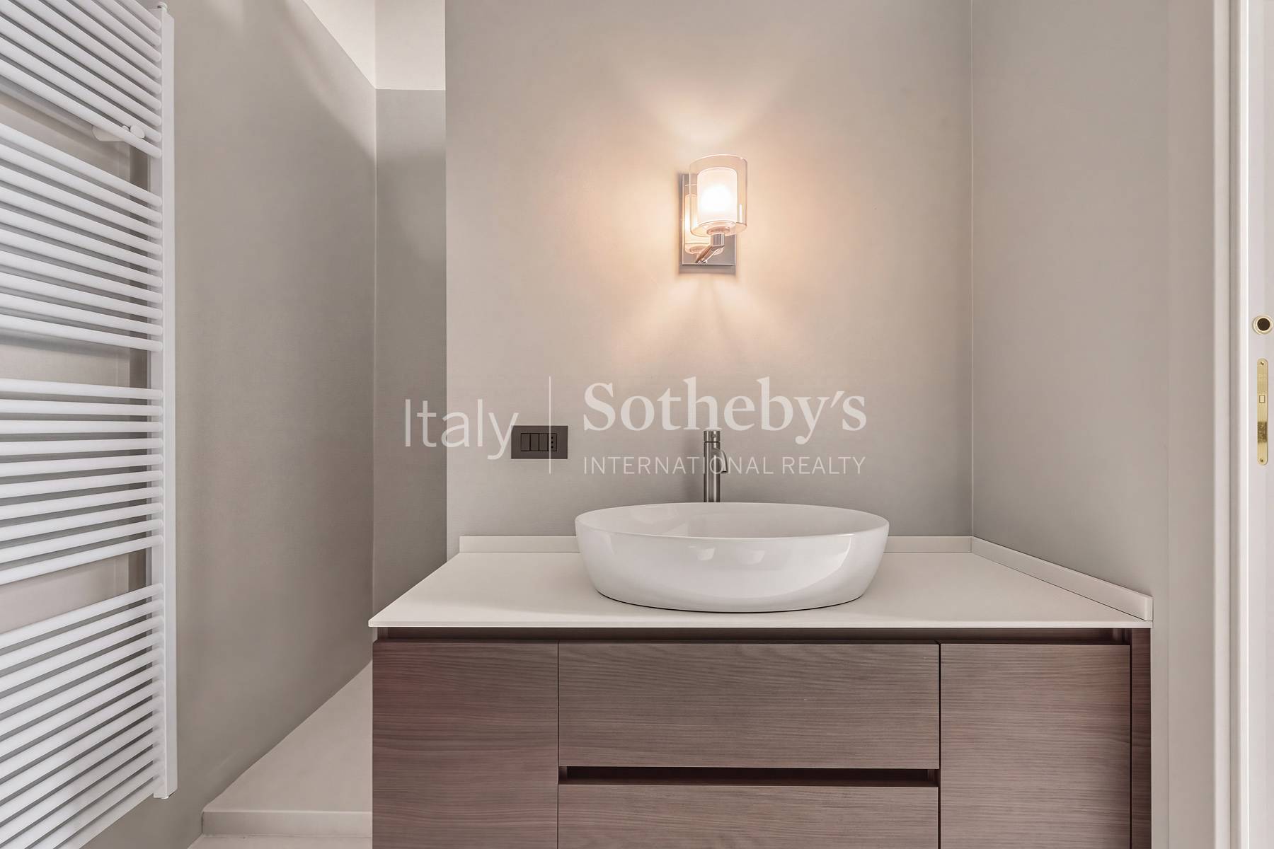  Prestigious Residence in a Historic Palazzo in the centre of Verona - 物件實景