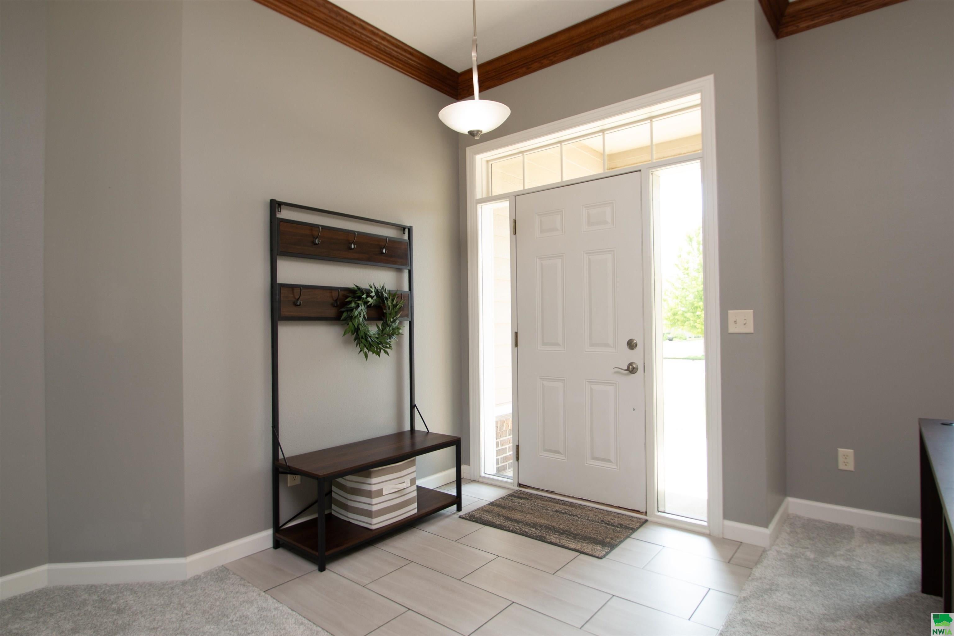 Dakota Dunes, South Dakota, 57049, United States, 4 Bedrooms Bedrooms, ,3 BathroomsBathrooms,Residential,For Sale,1937914