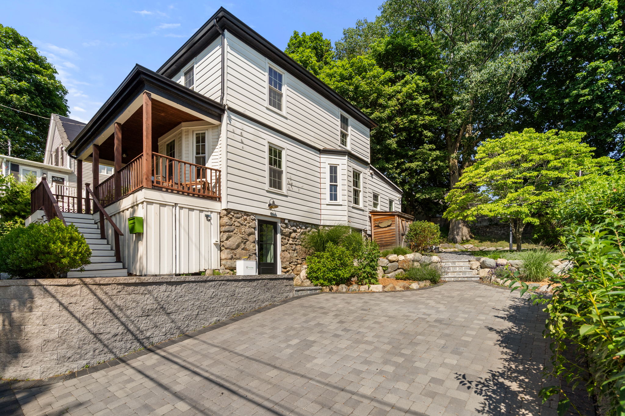  61 Wilmot St, Watertown, MA, 02472 - 物件實景