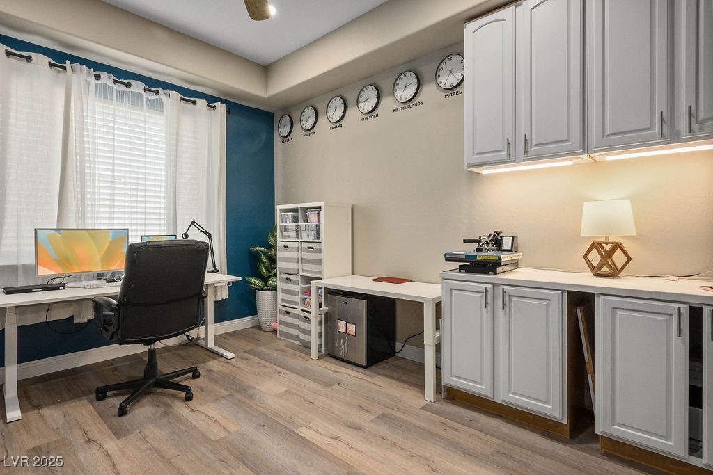 Henderson, Nevada, 89044, United States, 5 Bedrooms Bedrooms, ,5 BathroomsBathrooms,Residential,For Sale,2003253