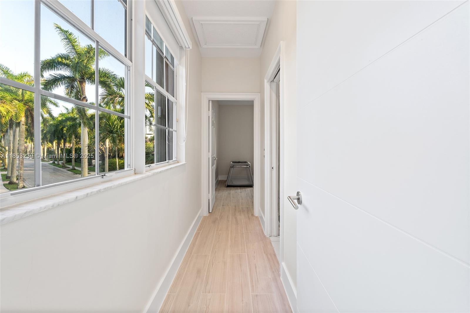 Weston, Florida, 33327, United States, 5 Bedrooms Bedrooms, ,6 BathroomsBathrooms,Residential,For Sale,1919791