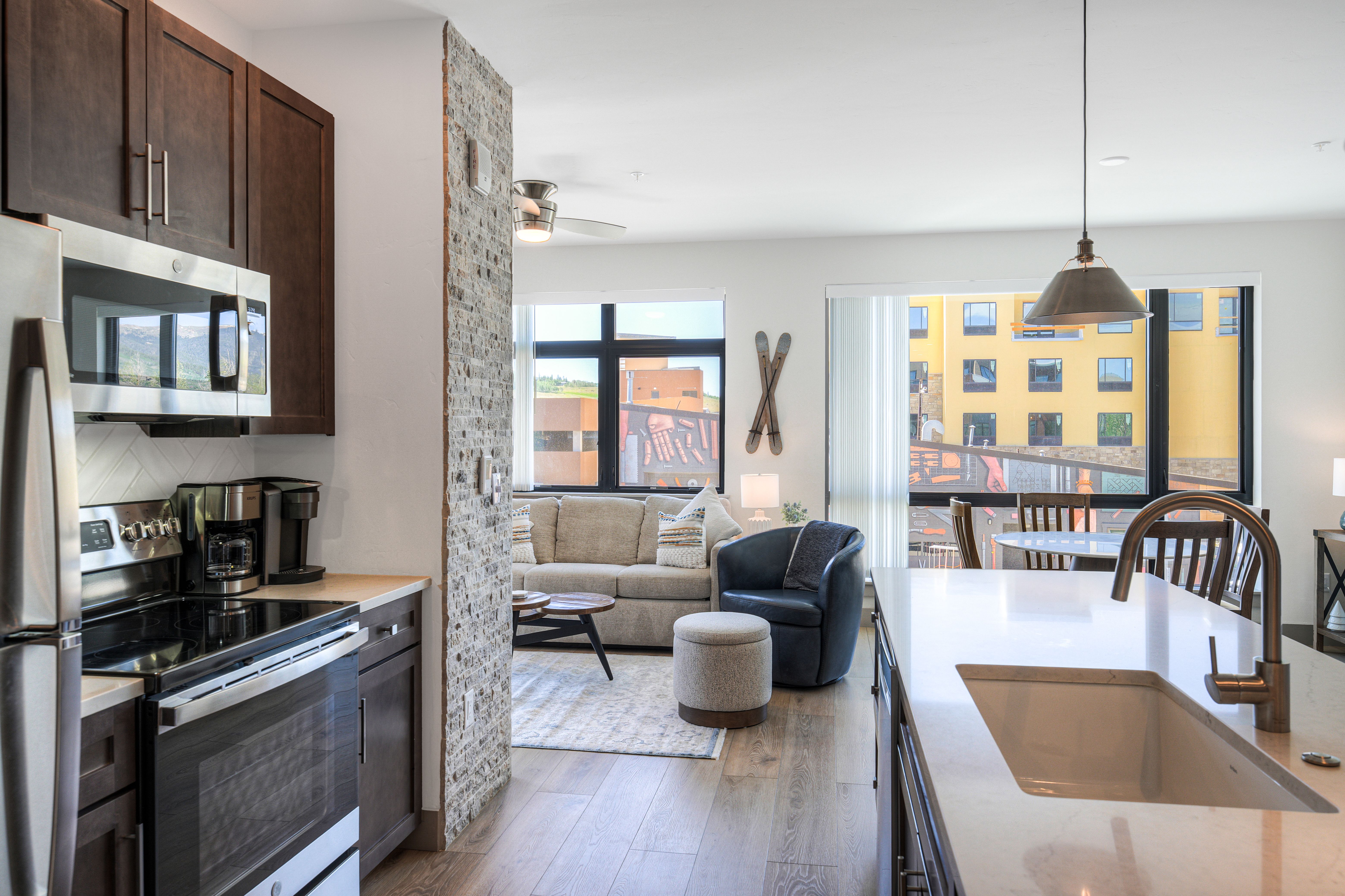  37 W 4th Street, Silverthorne, CO, 80498 - 物件實景
