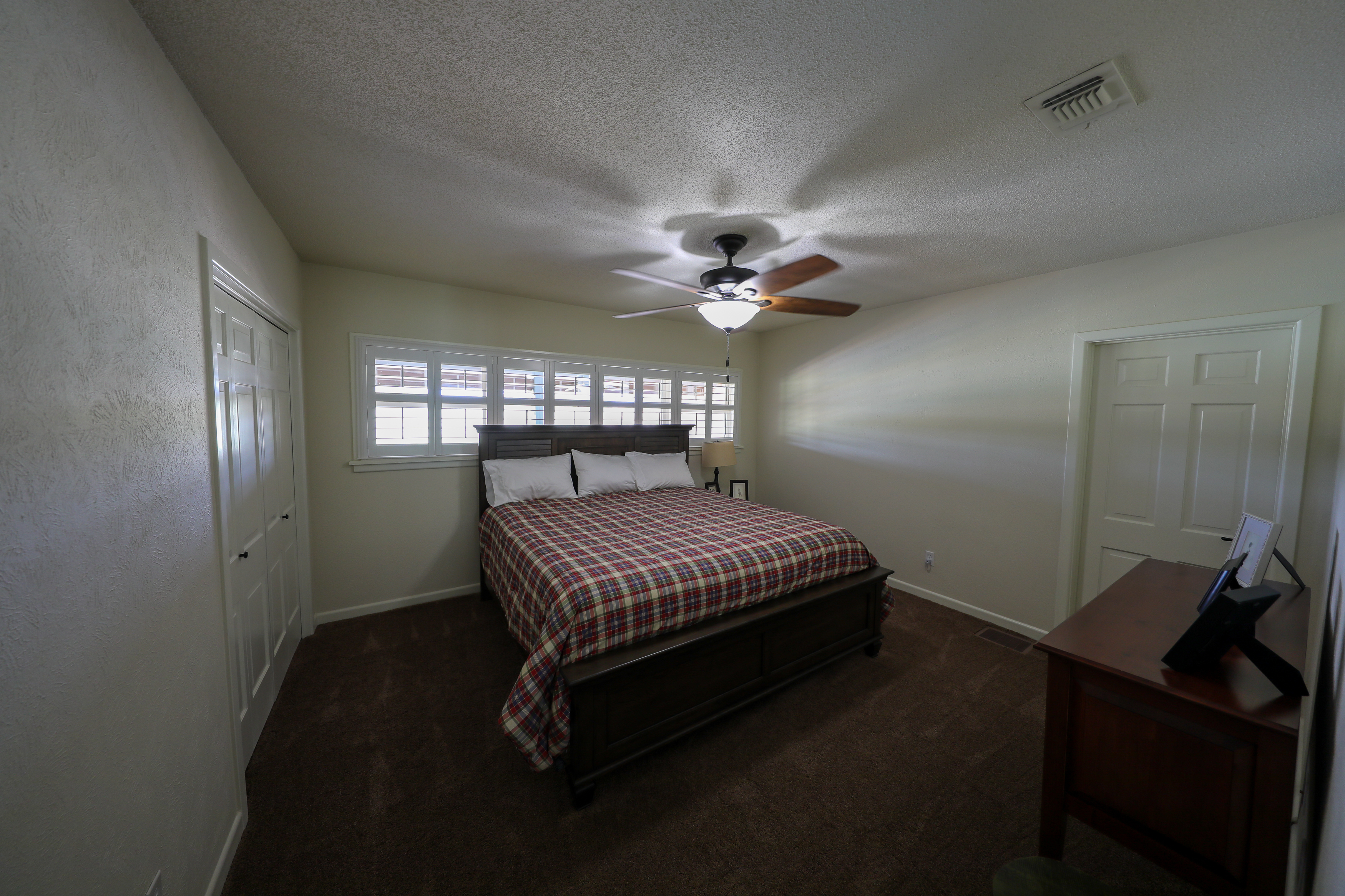 Pittsburg, Texas, 75686, United States, 4 Bedrooms Bedrooms, ,3 BathroomsBathrooms,Residential,For Sale,1871323