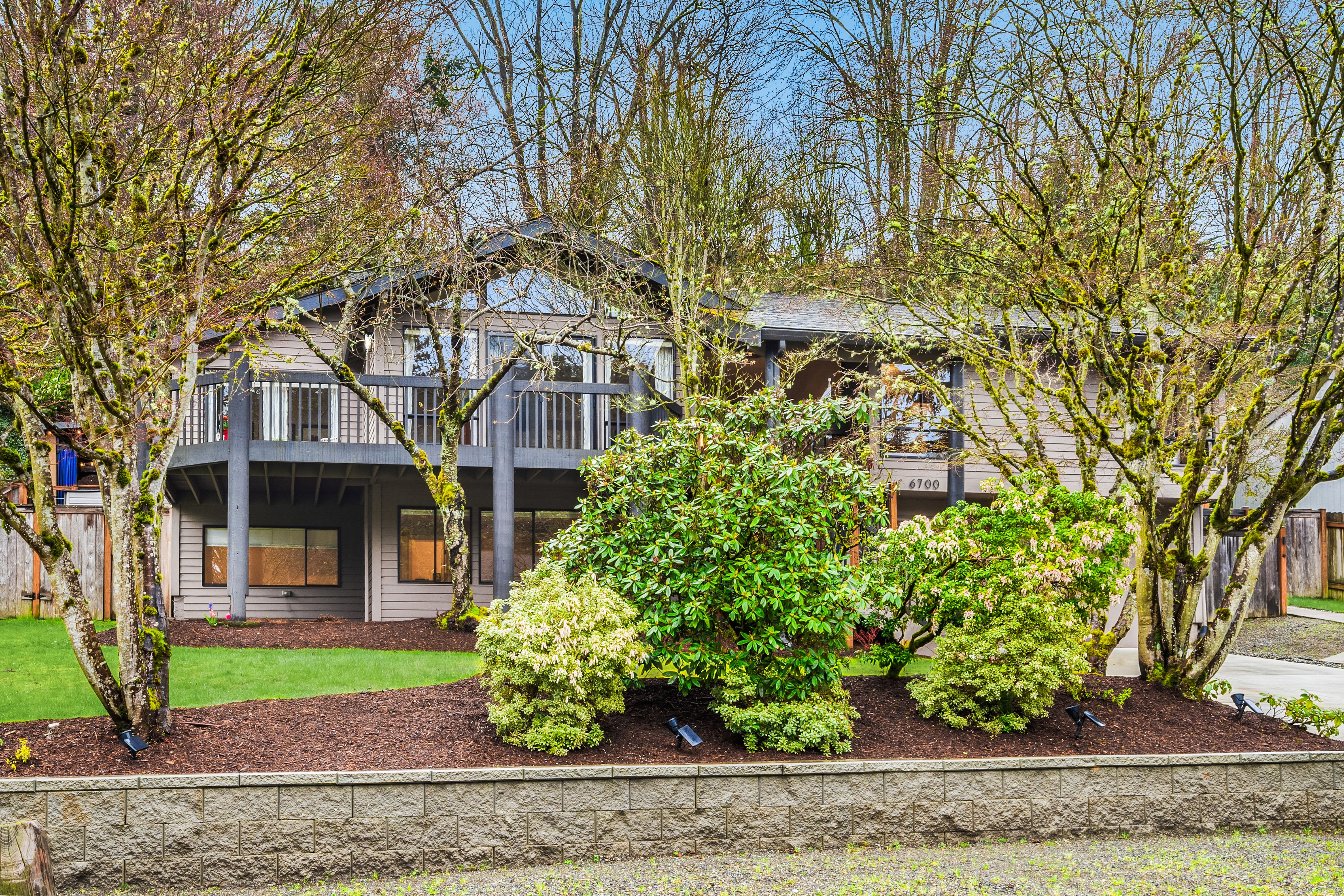  6700 81st Avenue Southeast, Mercer Island, WA 98040 - 物件實景
