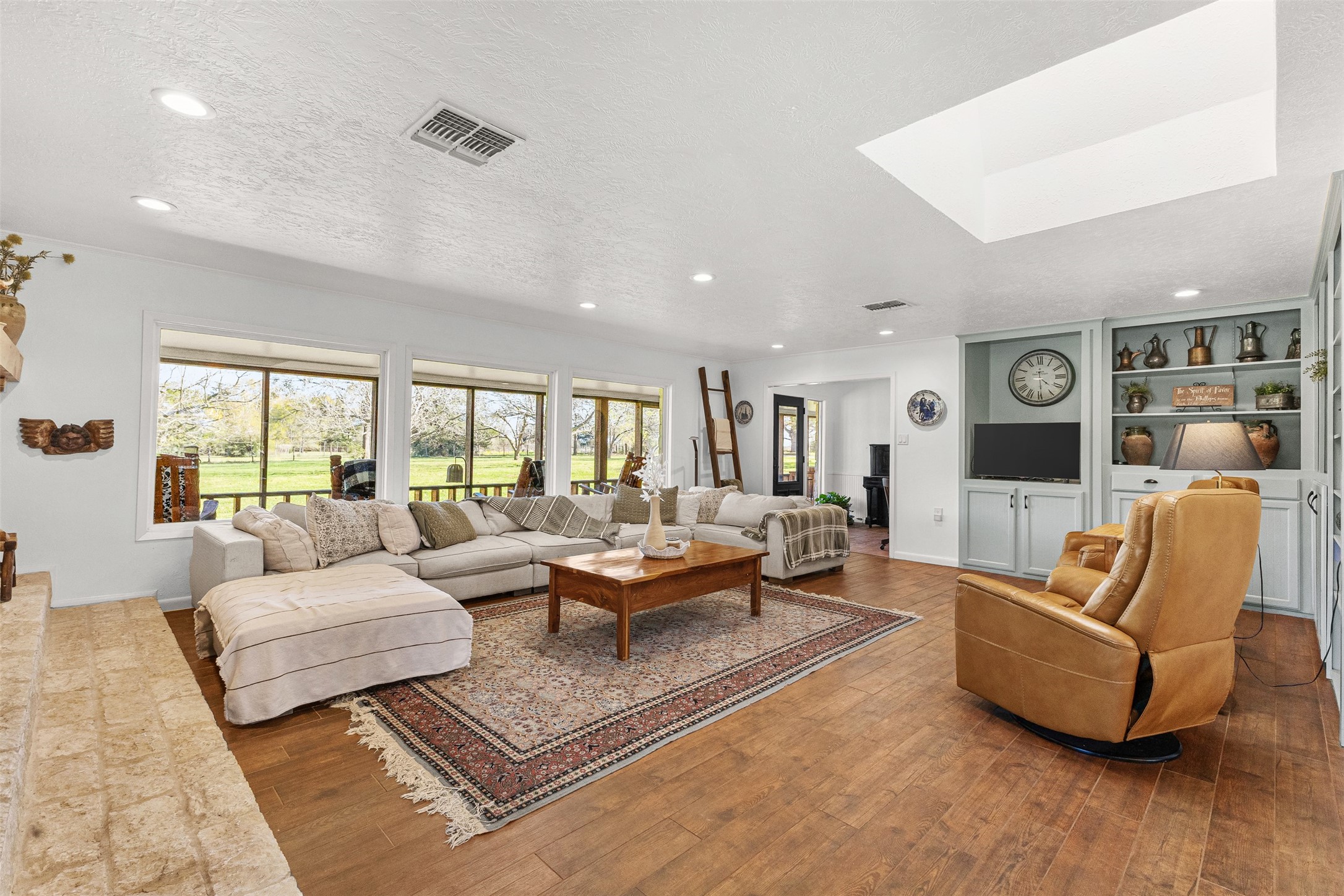  8787 Locke Road - 物件實景