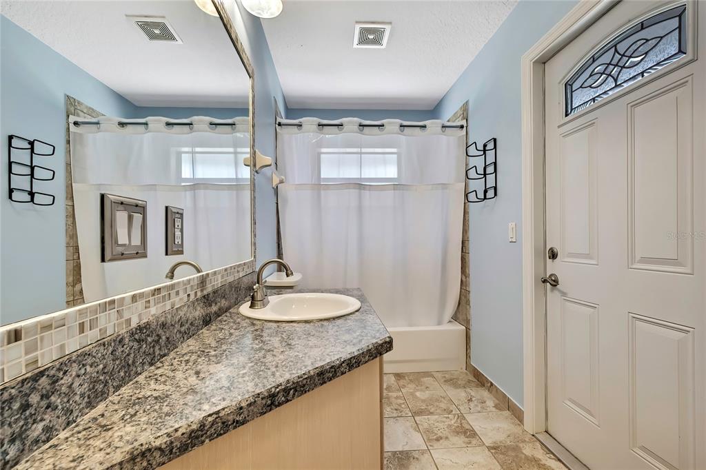 Dunnellon, Florida, 34434, United States, 3 Bedrooms Bedrooms, ,2 BathroomsBathrooms,Residential,For Sale,1921059
