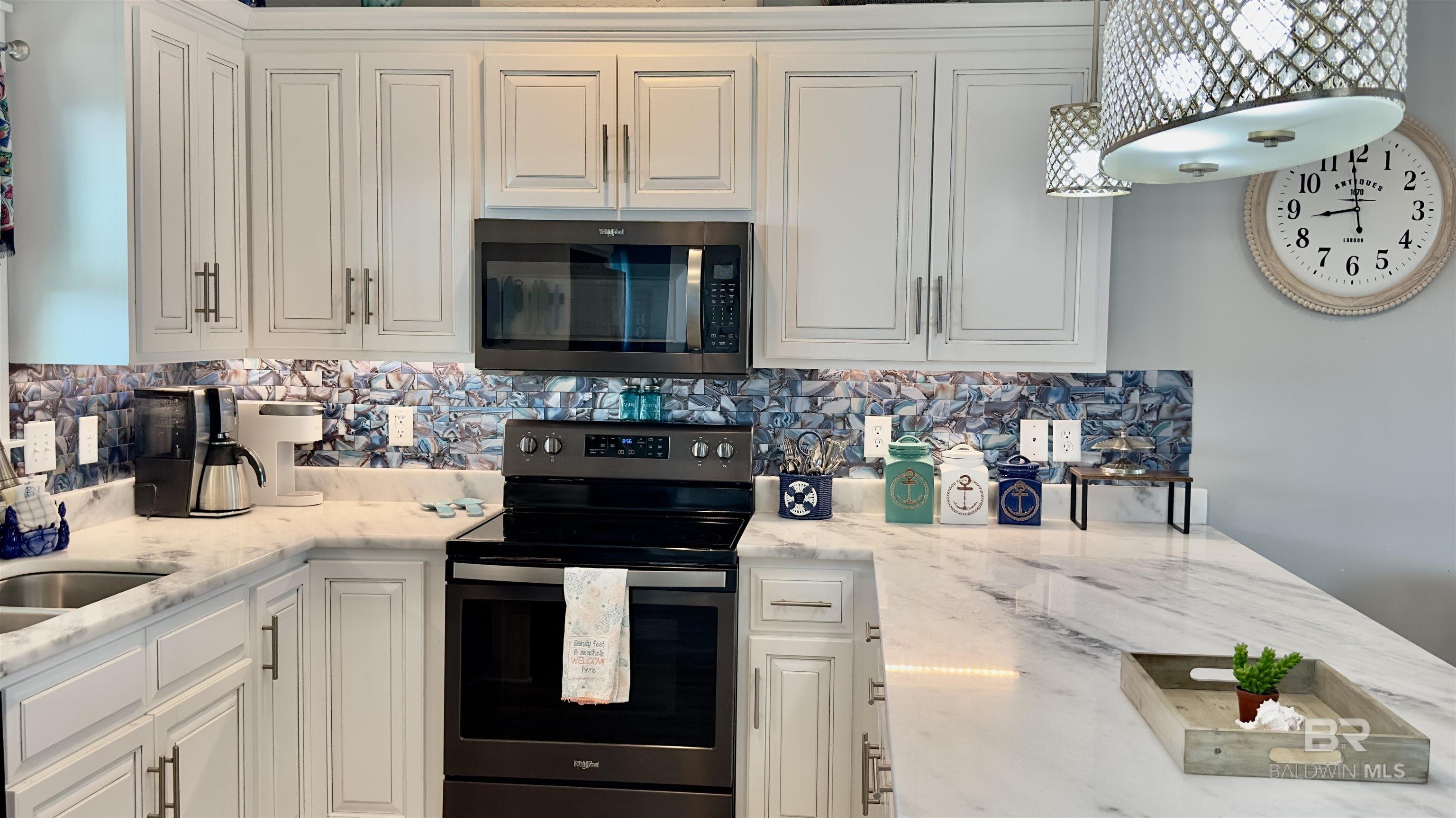 Dauphin Island, Alabama, 36528-4221, United States, 2 Bedrooms Bedrooms, ,2 BathroomsBathrooms,Residential,For Sale,1861943