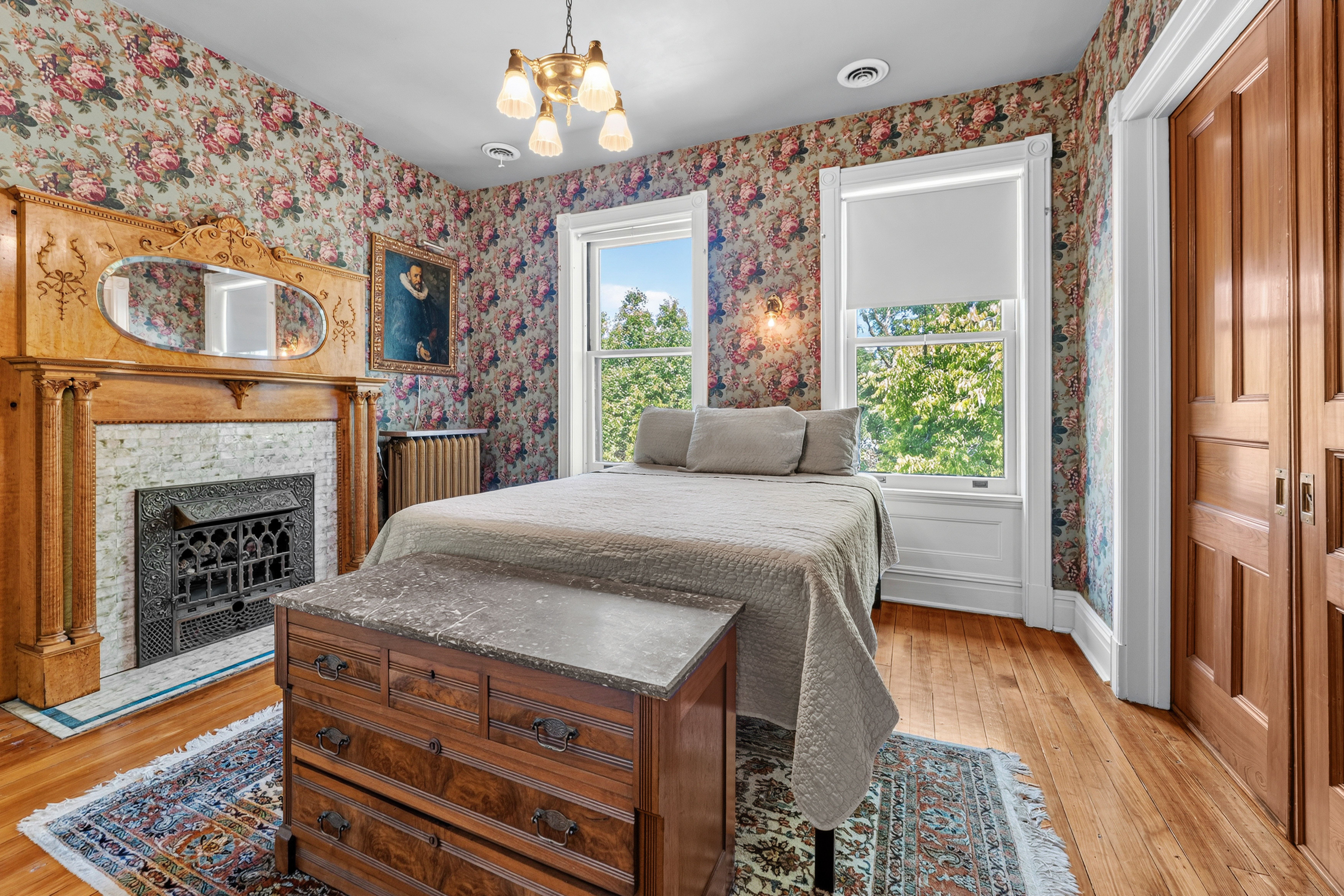  19th-Century Victorian in Compton Heights - 物件實景