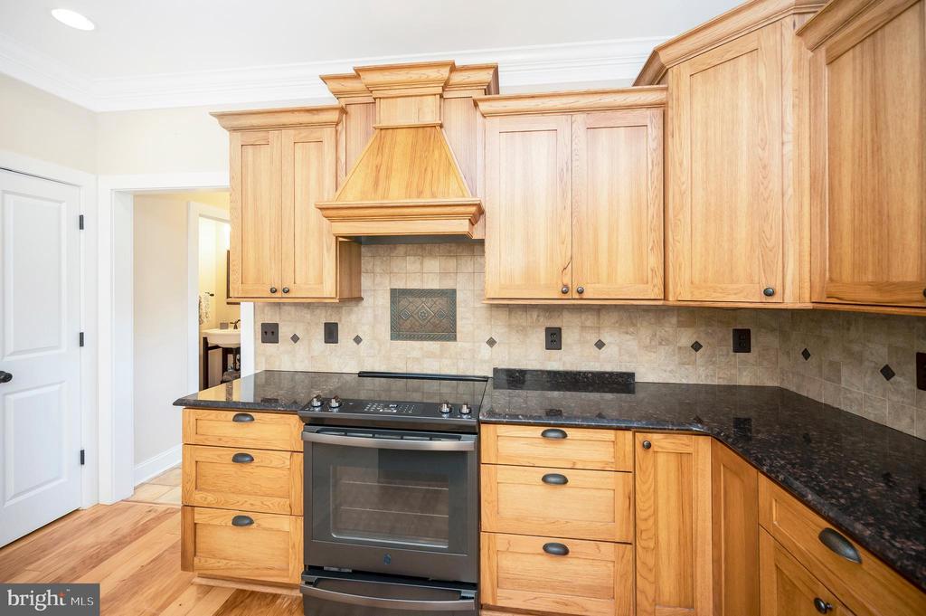 Stafford, Virginia, 22556, United States, 6 Bedrooms Bedrooms, ,5 BathroomsBathrooms,Residential,For Sale,1900693