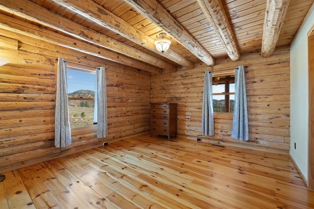 Hot Springs, South Dakota, 57747, United States, 3 Bedrooms Bedrooms, ,2 BathroomsBathrooms,Residential,For Sale,1984006