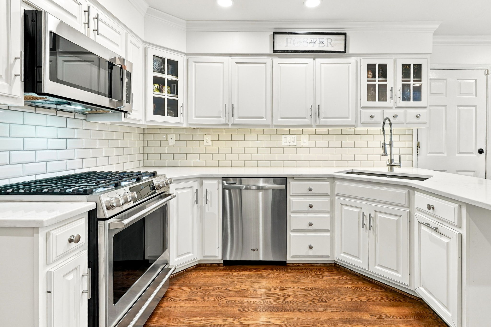  10216 Timberwood Circle, Louisville, KY 40223 - 物件實景