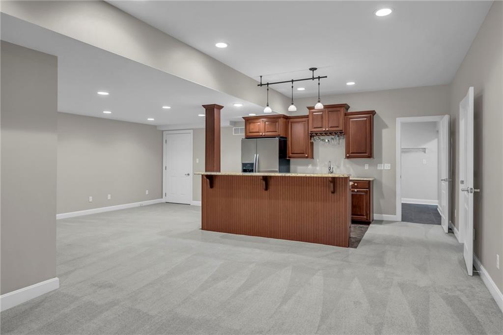 Lawrence, Kansas, 66049, United States, 5 Bedrooms Bedrooms, ,5 BathroomsBathrooms,Residential,For Sale,1848168