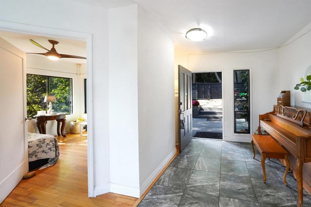 San Diego, California, 92102, United States, 3 Bedrooms Bedrooms, ,4 BathroomsBathrooms,Residential,For Sale,1991892