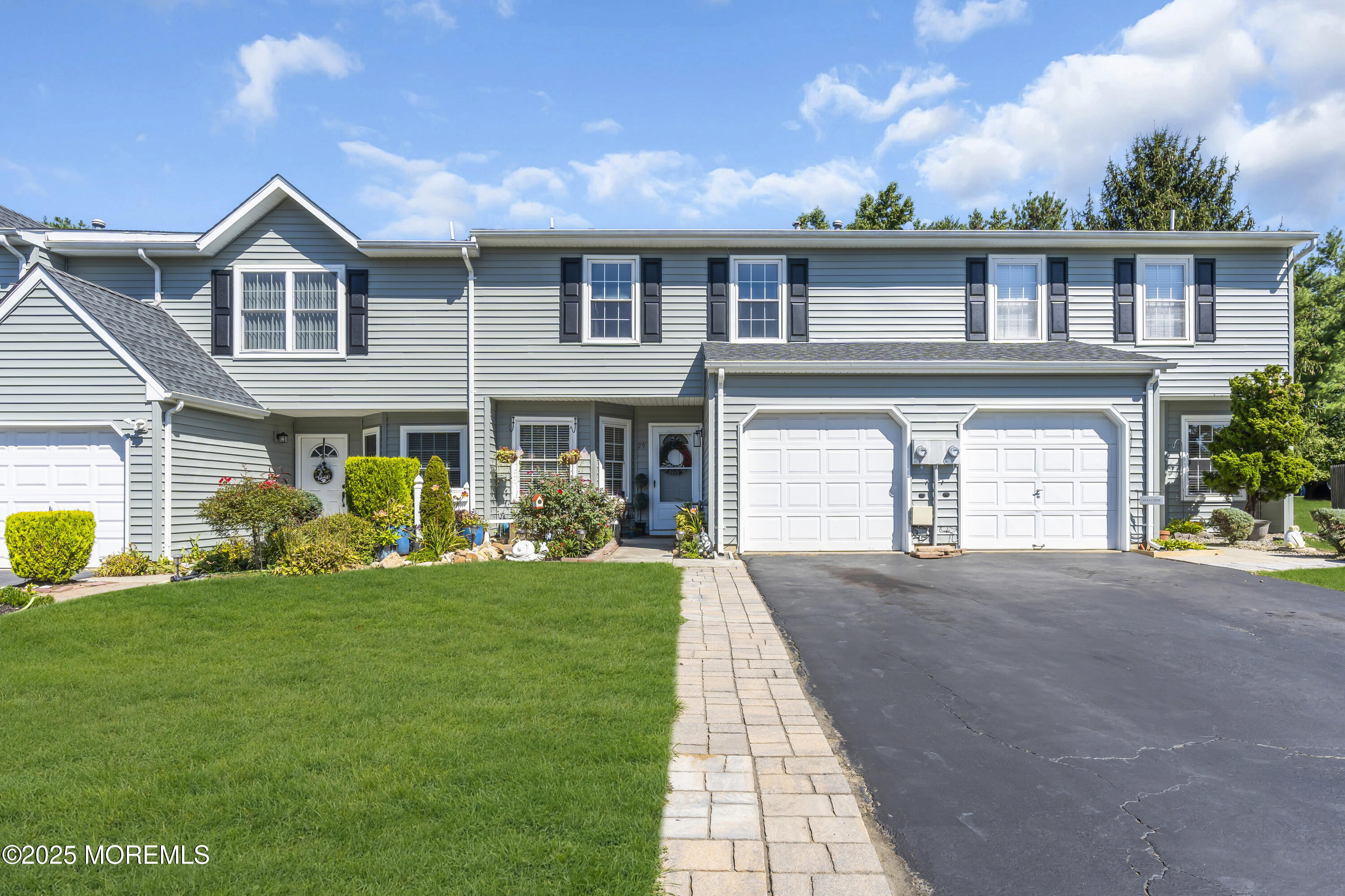 Freehold, New Jersey, 07728, United States, 3 Bedrooms Bedrooms, ,3 BathroomsBathrooms,Residential,For Sale,1932394