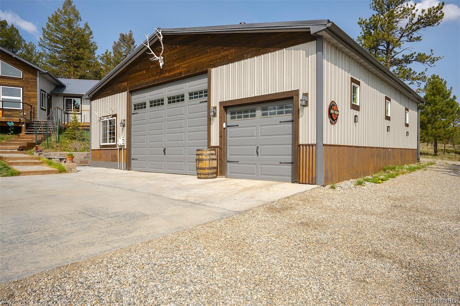 Hartsel, Colorado, 80449, United States, 3 Bedrooms Bedrooms, ,1 BathroomBathrooms,Residential,For Sale,1848141