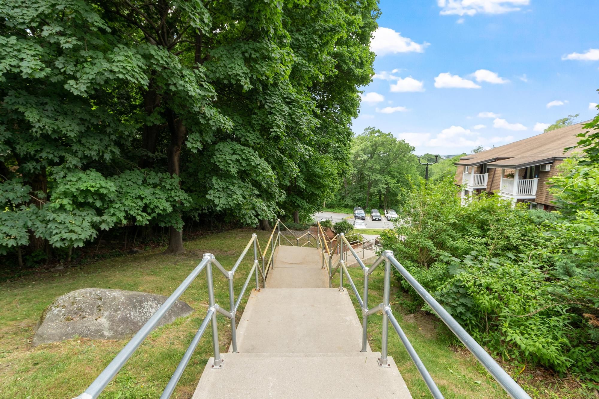  15 Wildwood Street, Unit B19, Dracut, MA, 01826 - 物件實景